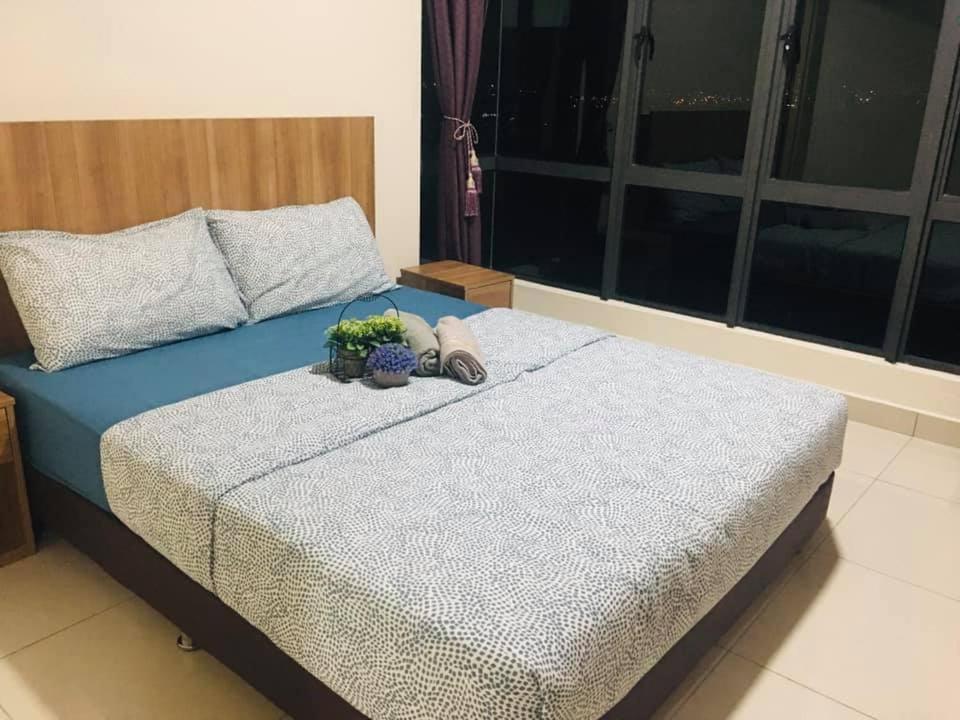 Arc Austin Hill Apartment Джохор-Бару Экстерьер фото